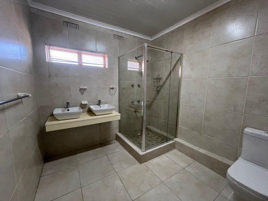 2 Bedroom Property for Sale in Thornton Western Cape